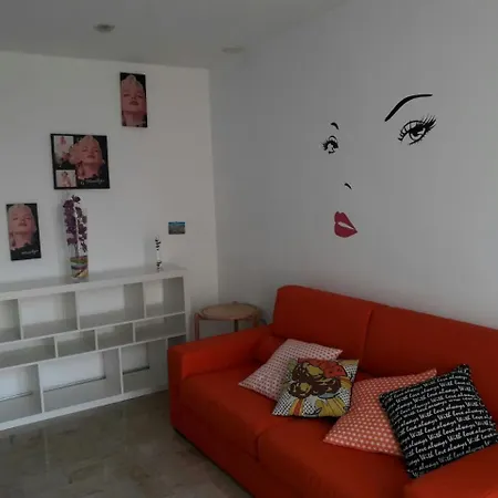 Marilyn Lungo Mare